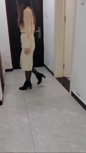 大哥不在家 我帮嫂子开发菊花 嫂子被操喷水